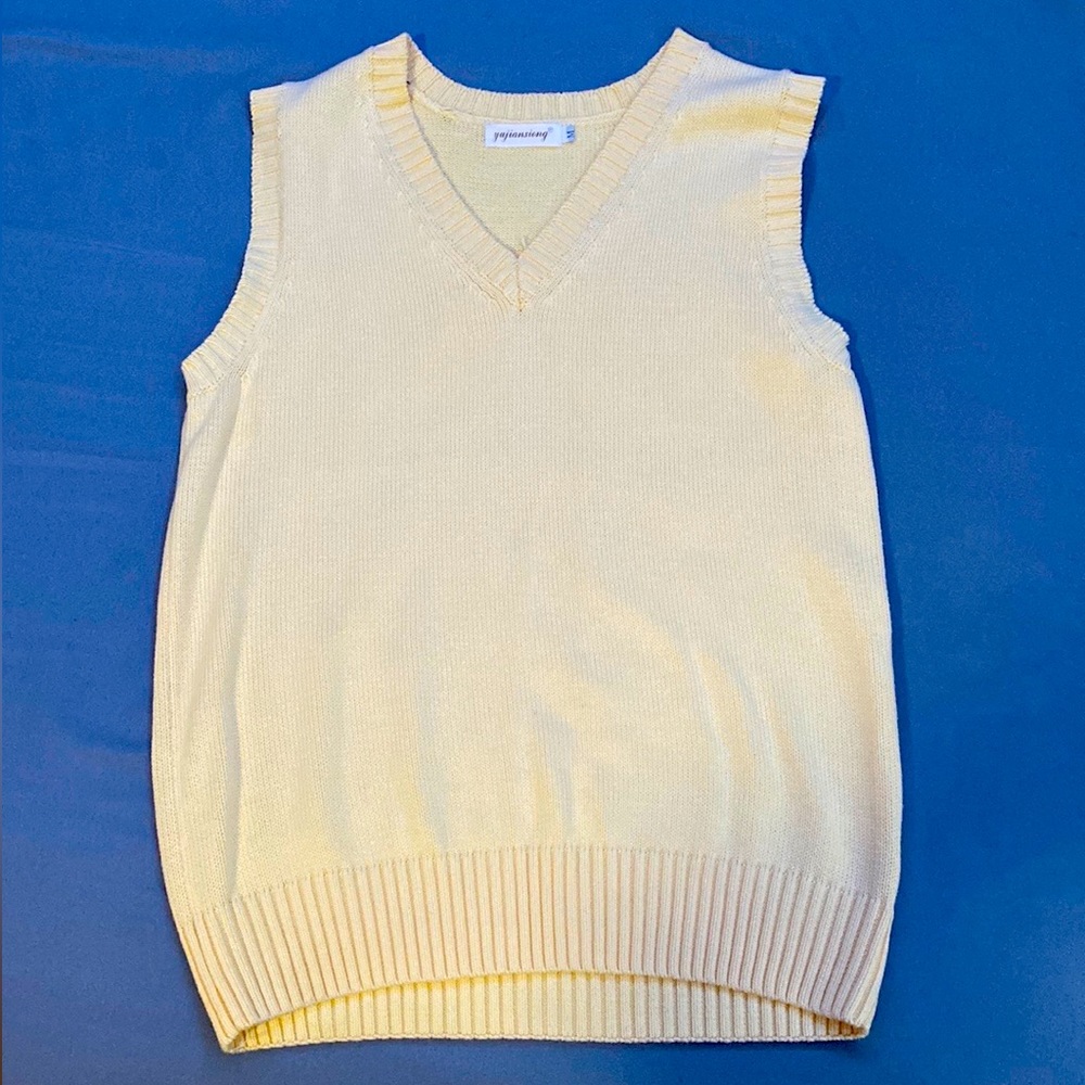 Unisex Knitted Cotton Medium Yellow V-neck Vest Sweater Cardigan Yujianxiong